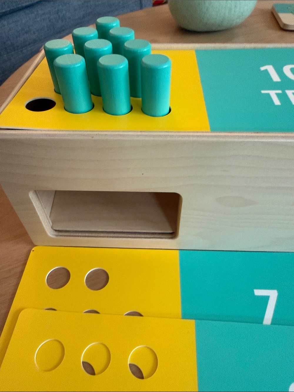 Lovevery Counting Box - Picture 3 of 4